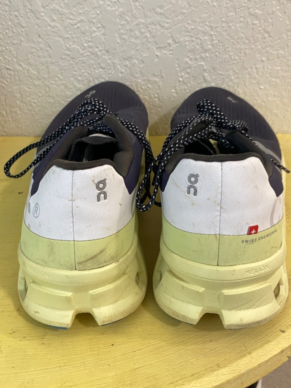 On Size 11  Men’s Blue  Athletic Sneakers - Picture 5 of 8